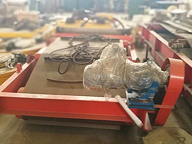 MC12系列節能型自卸式電磁除鐵器