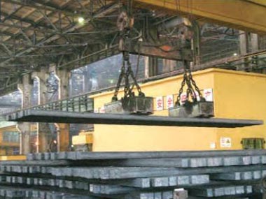 吊運鋼錠/鋼坯用電磁鐵MW22系列